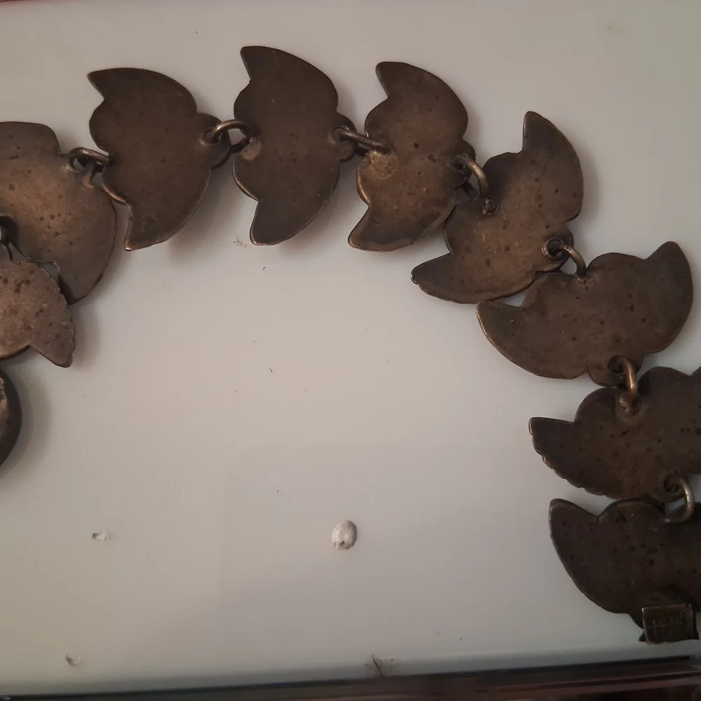 Bronze Owl-Link Wall Decor Necklace